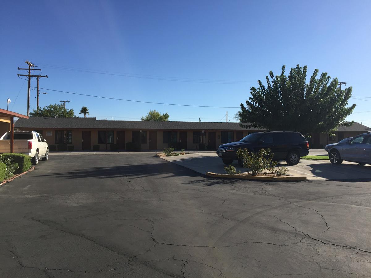 אפל ואלי Black Horse Motel מראה חיצוני תמונה